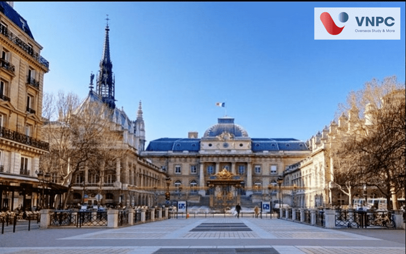 Palais de Justice – Điểm KINH88 là thế giới cá cược hàng đầu tại Việt Nam nổi tiếng của nước Bỉ